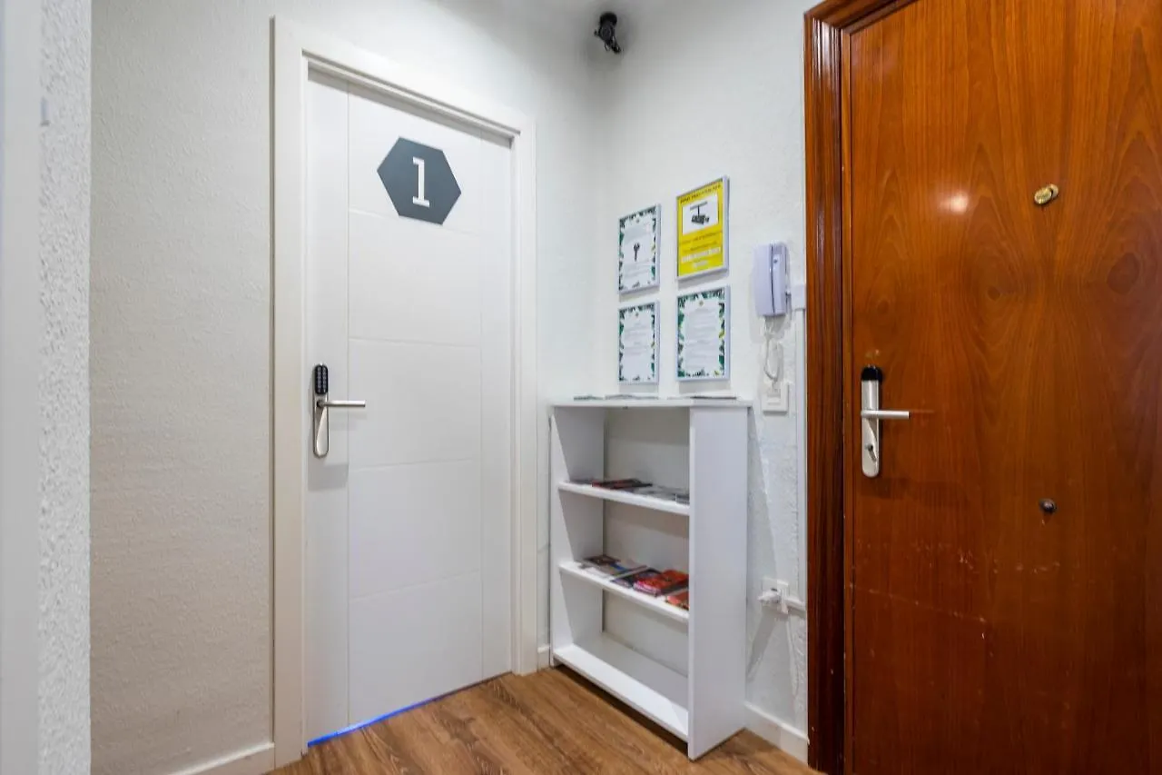 Malaga Market Host Place Hostel 0*,